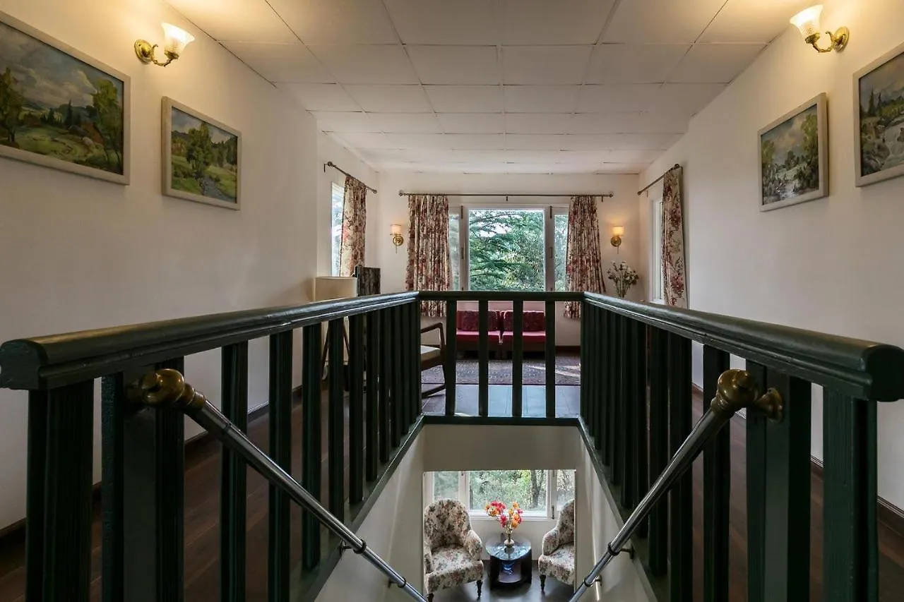 Villa Stayvista At Woodrose Estate With Scenic Views Shimla